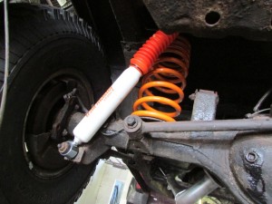 Tralmaster veerpakket op een Nissan Patrol GR Y60