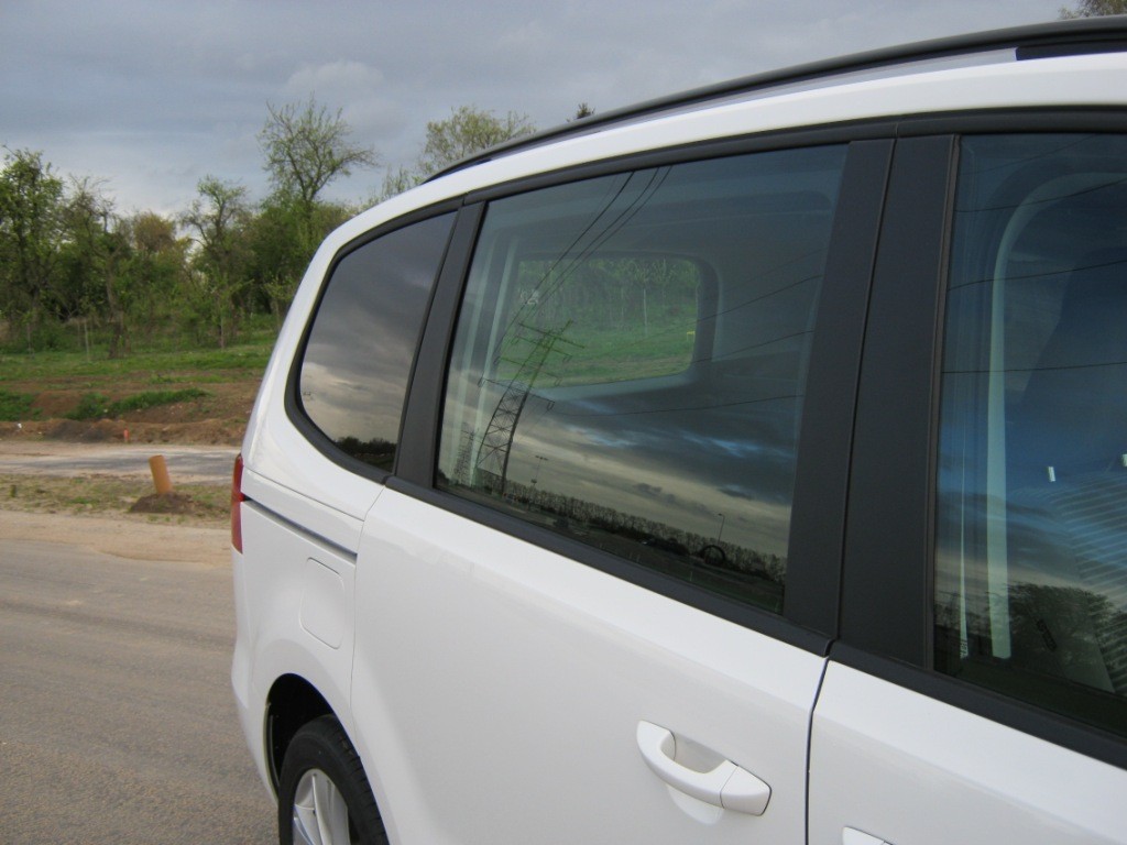 Seat Alhambra grijs kenteken