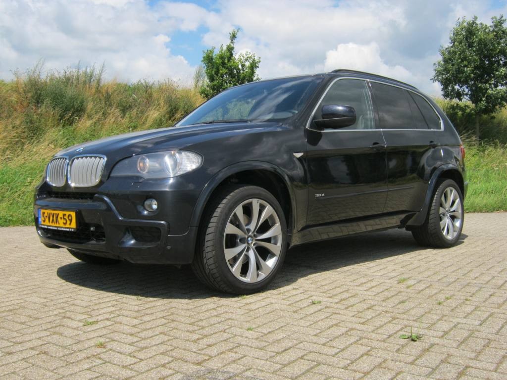 BMW X5 grijs kenteken