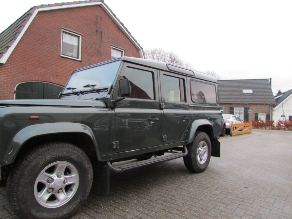 Landrover Defender grijs kenteken