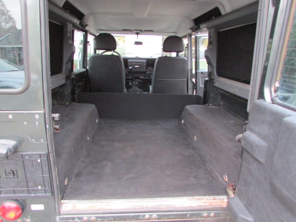 Landrover Defender grijs kenteken