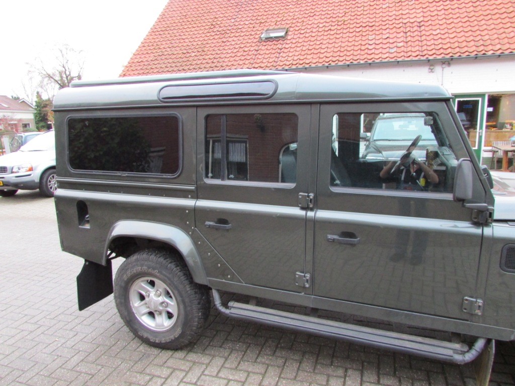 Landrover Defender grijs kenteken