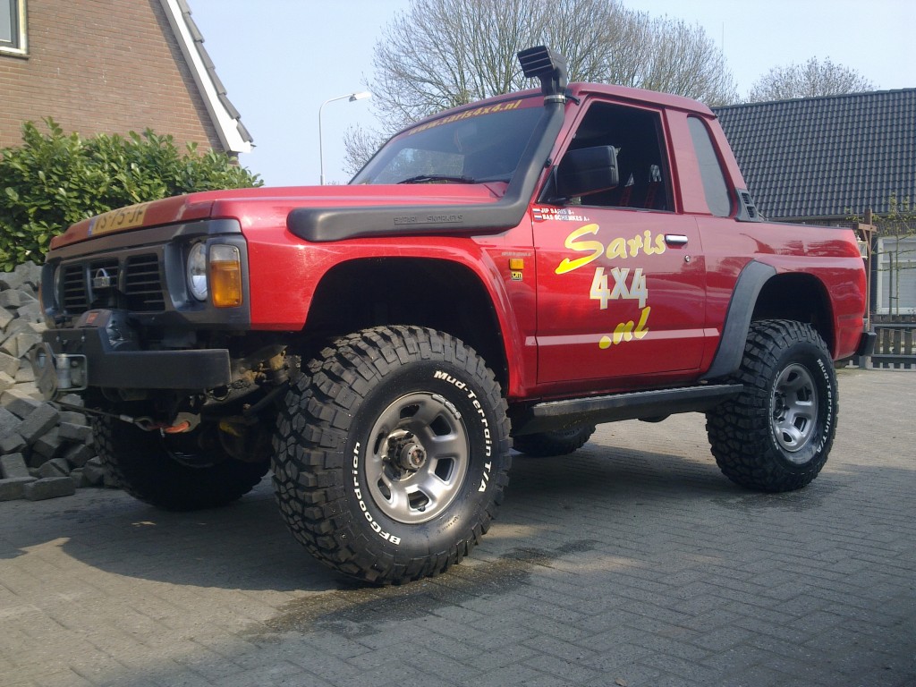 Nissan Patrol GR Saris Special Pickup