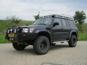 Nissan Patrol GR Y61 3.0 Di Offroad Edition