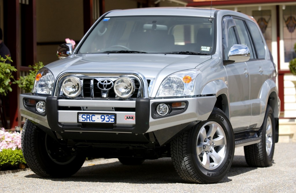 Landcruiser 120 Prado SaharaBar