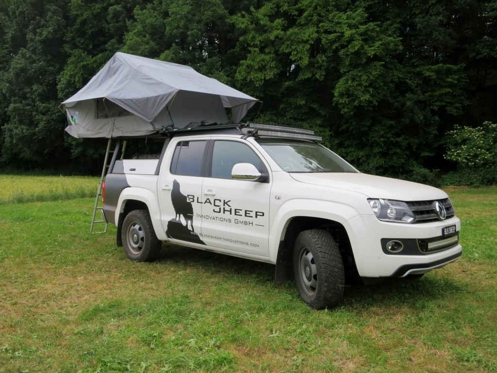 Daktent gemonteerd op VW Amarok