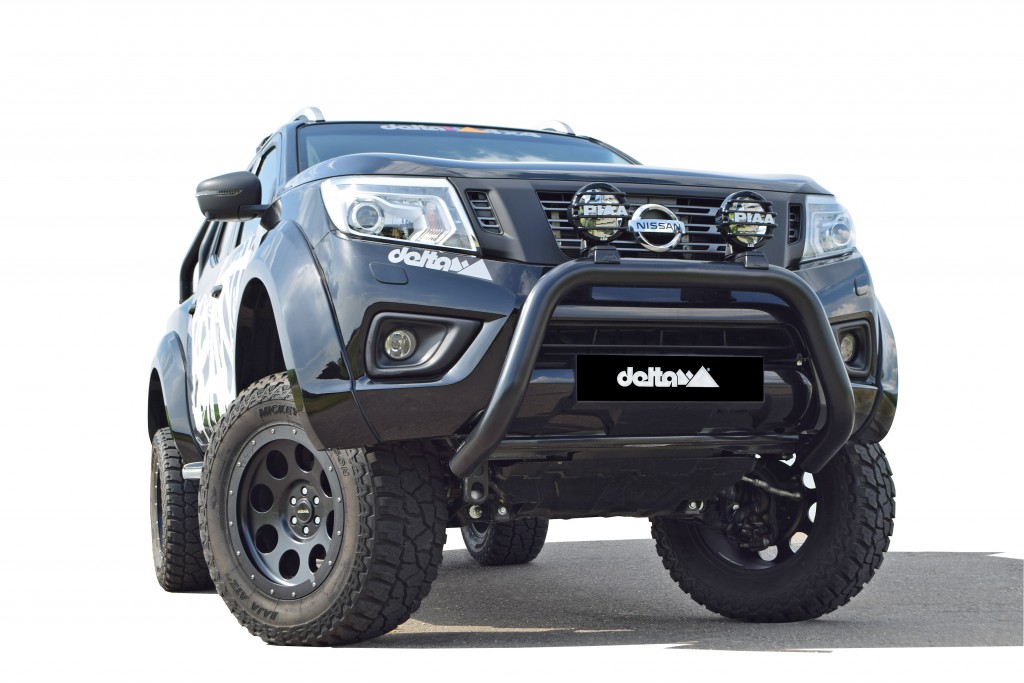 Nissan Navara pickup The Beast by Saris 4x4